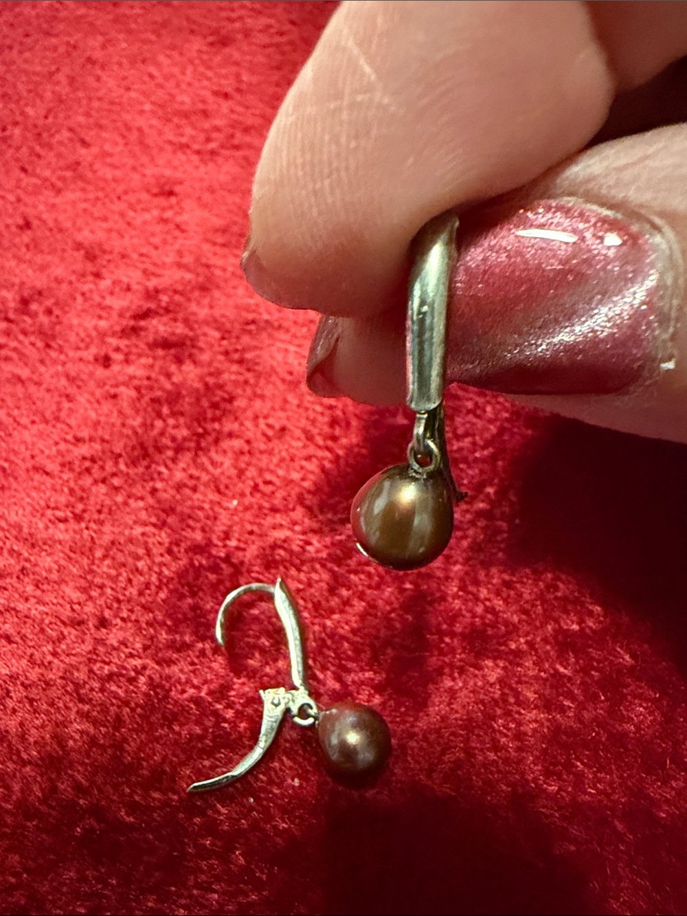 Vintage Sterling silver Drop Earrings in Brown fresh water pearl great condition